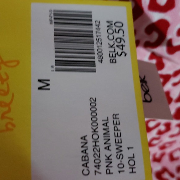 New Cabana by Crown and Ivy Sweatshirt Size Medium Pink and Red Animal Print - Picture 6 of 6